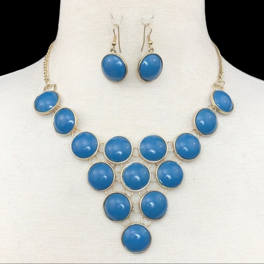 Blue Dot Cluster Bib Necklace Earrings Set